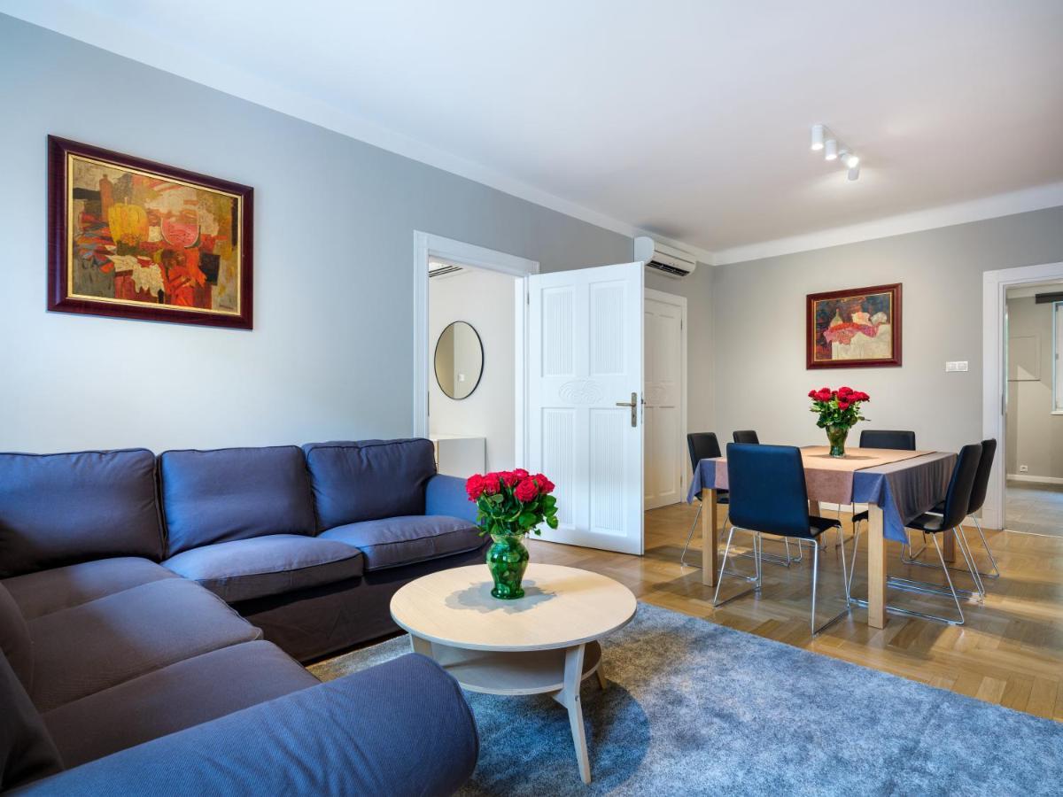 Apartments Rynek Glowny Cracovia Esterno foto